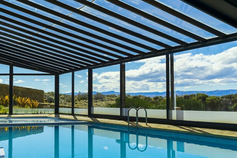Hotel Design Suites