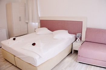 Apartamentos Villa Palloma