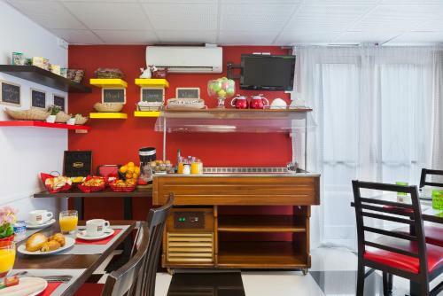 Hotel H�tel Balladins Chalons En Champagne