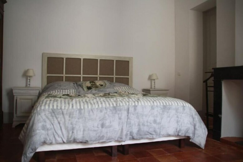 Bed & Breakfast Aux Pots Bleus