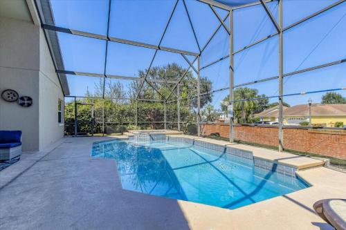 Themed Retreat Near Disney - Pool, Spa, Pet Friendly