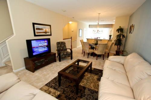 It319 - Vista Cay Resort - 3 Bed 3,5 Baths Townhome