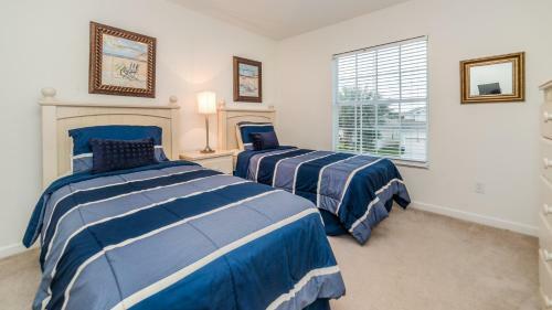 7730 Comrow