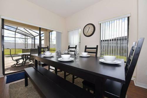 Cozy 5bed High Grove Resort W Pool Spa Game Rm