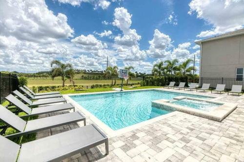 Villa 11br Oasis With Private Pool, Cinema, Game Room!
