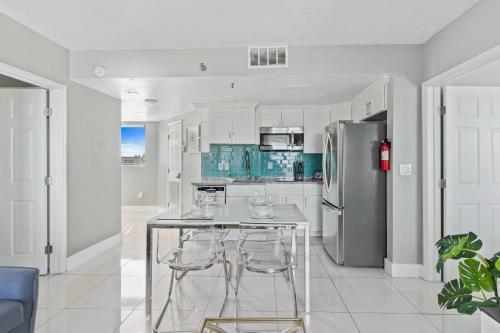 Apartamento 6165 Carrier Drive 2701