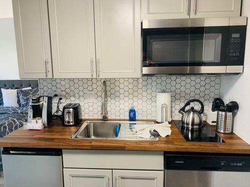 Apartamento Gorgeous Studio Near Parks And Convention Center