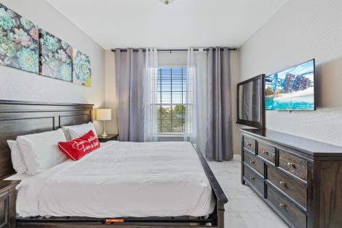Apartamento 5000 Cayview Avenue 301
