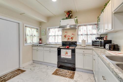 Orlando Vacation Rental 6 Mi To Universal!