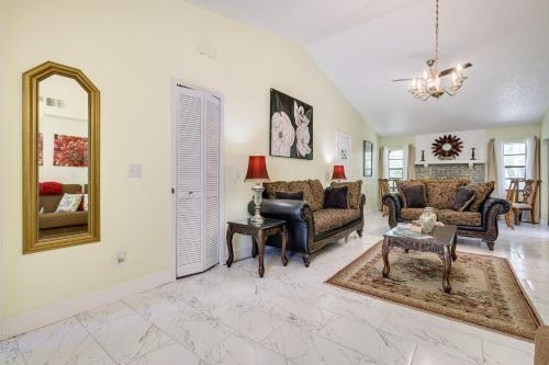 Orlando Vacation Rental 6 Mi To Universal!