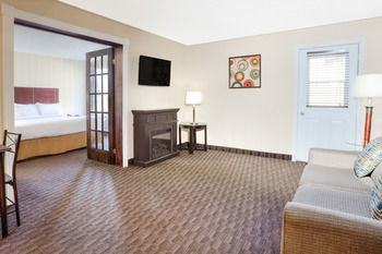 Motel Howard Johnson Inn And Suites Miramichi