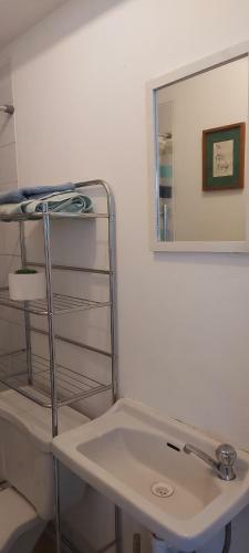 Private Cozy Room With Batroom In Miraflores