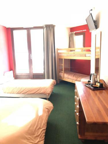 Hotel H�tel Les Trappeurs