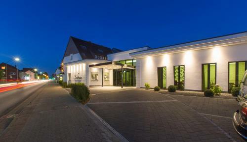 Hotel & Restaurant Sch�nau