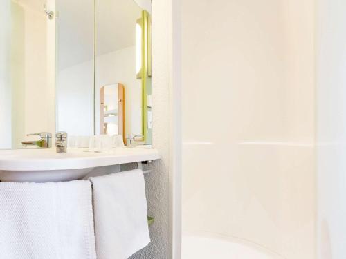 Hotel Ibis Budget Pau Est