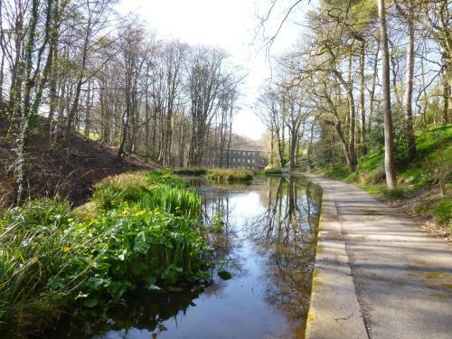Hewenden Mill Holiday Homes
