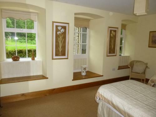 Hewenden Mill Holiday Homes
