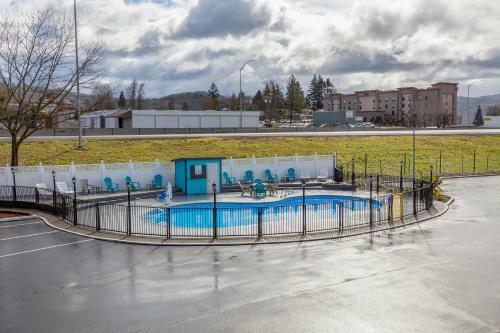 Hotel Americas Best Value Inn Roseburg