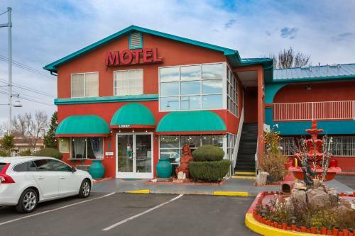 Motel Sandia Peak Inn