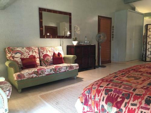 Villa Mas St Jean House