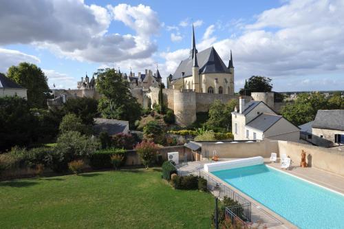 Hotel Le Relais Du Bellay