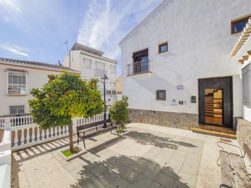 Cubo's La Casa de Tita Elvira C