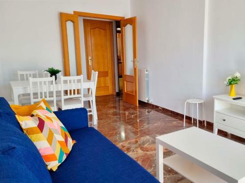 Apartamentos El Pilar 3000