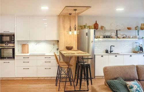 Awesome Apartment In Vimianzo With Wifi And 3 Bedrooms