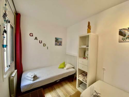 Imma Bright Apartment By Hlclub Agency