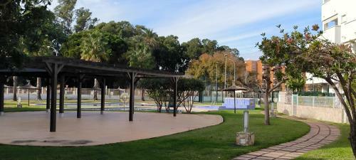 Denia Beach Apartament Jard�n Privado Y Piscina