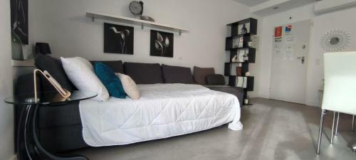 Denia Beach Apartament Jard�n Privado Y Piscina