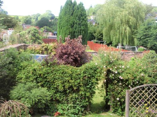 Bed & Breakfast Weston House