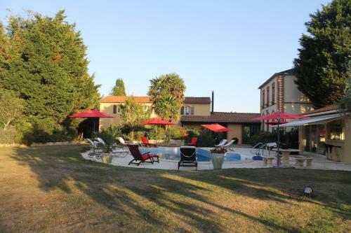 Bed & Breakfast Domaine De La Barreti�re