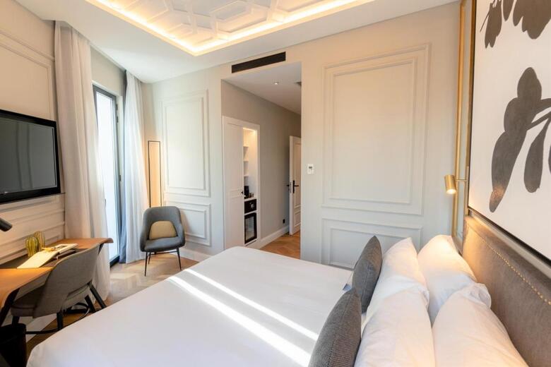 Hotel L&h Gran V�a Valencia