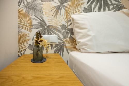 Hostal Florit Flats - The Serreria Rooms