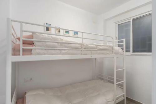 Apartamento Cerca Del Mar, Del Puerto Y Del Centro