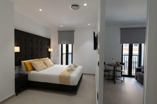 Hotel Suites Puerto Valencia