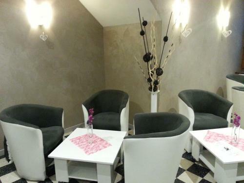 Hostal Le Point De Chute
