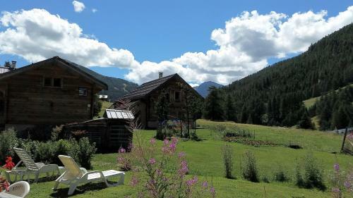 Les Chalets Du Queyras