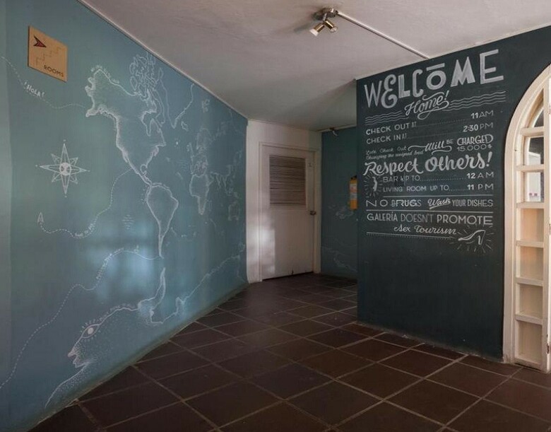Hostal Galeria Hostel