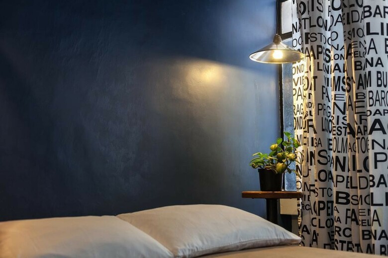 Hostal Galeria Hostel