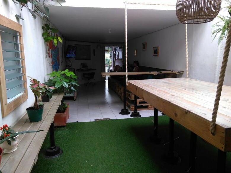 Hostal Galeria Hostel