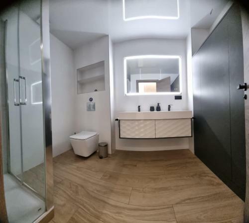 Habitaci�n C�ntrica De Lujo Gv 6