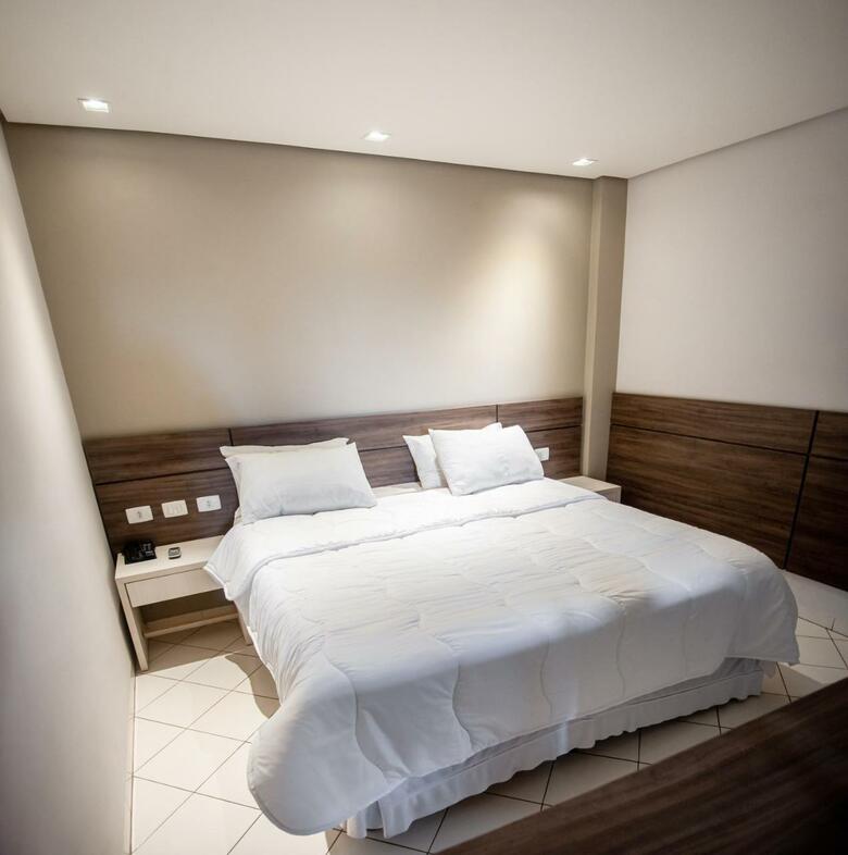 London Hotel