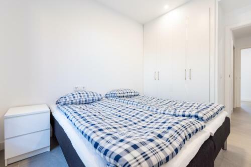 Beachfront Apartment 034