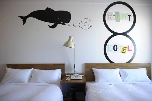 8 Hotel