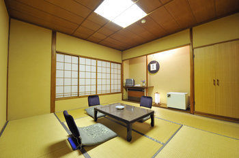 Posada Nakayasu Ryokan