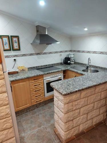 Apartamento La Buhardilla. Aparcamiento Exterior Privado