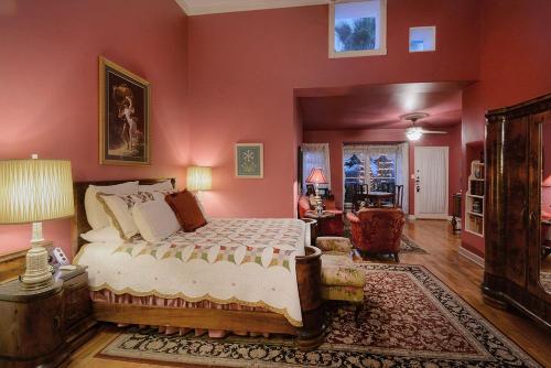 Royal Elizabeth Bed & Breakfast