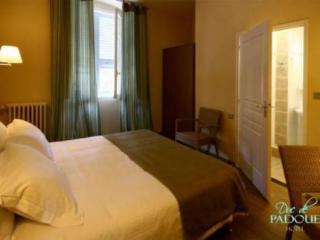 Hotel H�tel Duc De Padoue